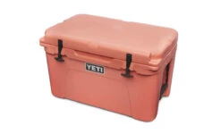 Yeti Tundra 45 Kühlbox -Angelexperte 191235 Coral Hard Coolers Website Assets Studio Tundra 45 F Quarter Facing Lid Closed 1680x1024 1024x1024 2x f6b76e9a fddf 4f84 b9f6 eb1166aaba91