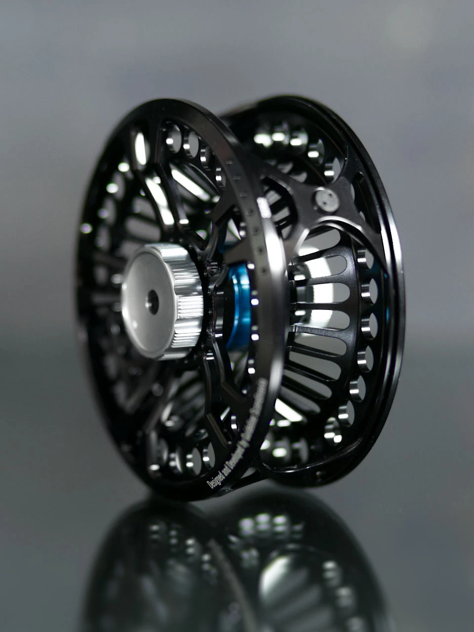 Guideline Vosso Glossy Slate Black 4 Guideline Vosso Glossy Slate Black – Bild 2