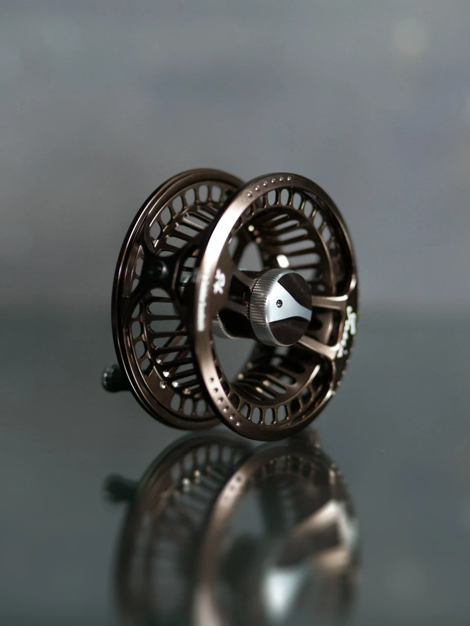 Guideline Fario Bronze Fliegenrolle 6 Guideline Fario Bronze Fliegenrolle – Bild 4