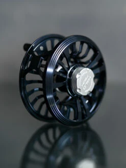 Guideline Halo DH Fliegenrolle Sapphire Blue -Angelexperte halo dh blue img1