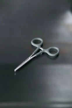 Orvis Comfy Grip Forceps Arterienklemme -Angelexperte orvis forceps img3 64679